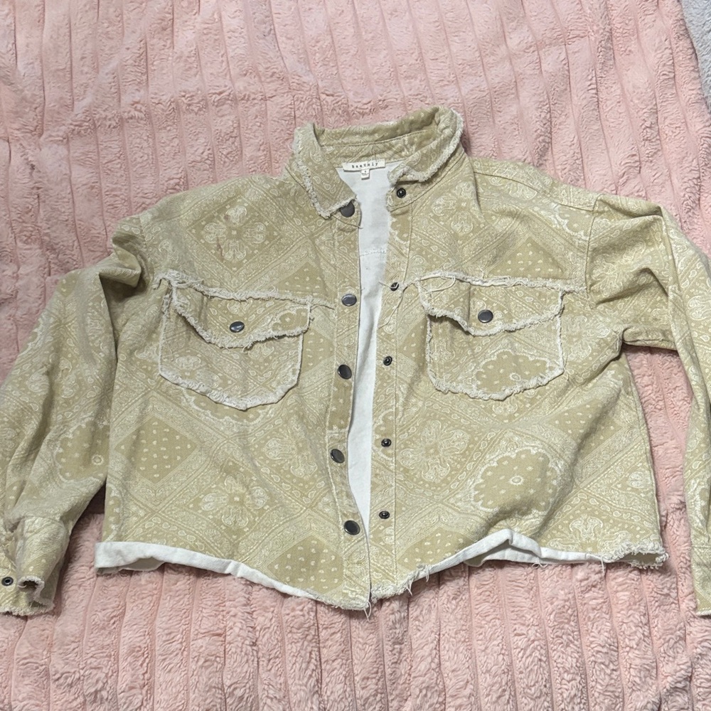 Stylish Beige Patterned Jean Jacket - image 1